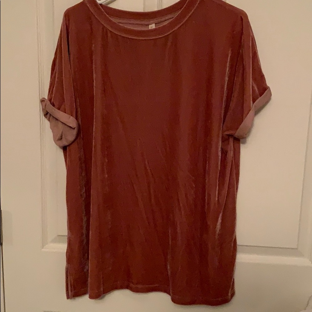 The perfect pink velvet blouse